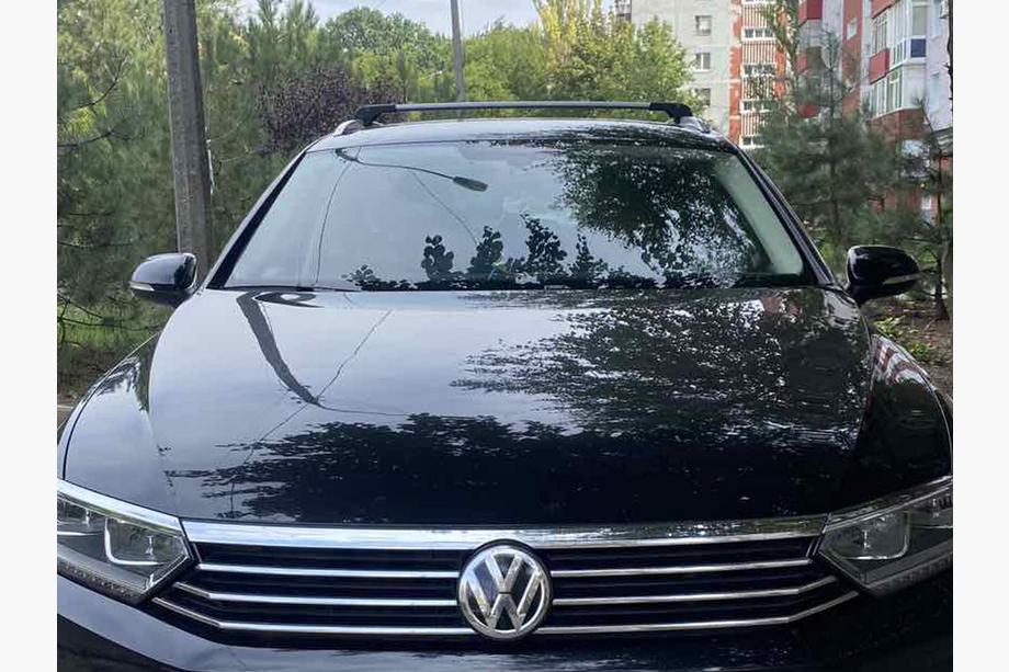 Volkswagen Passat B8 2015–2023 Dwarsdragers voor geïntegreerde dakrails, afsluitbaar met sleutel (2 stuks) Zwart Foto 8