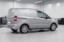 Ford Courier 2014–2023 Side steps Maya V1 (2 stuks, aluminium) foto 1