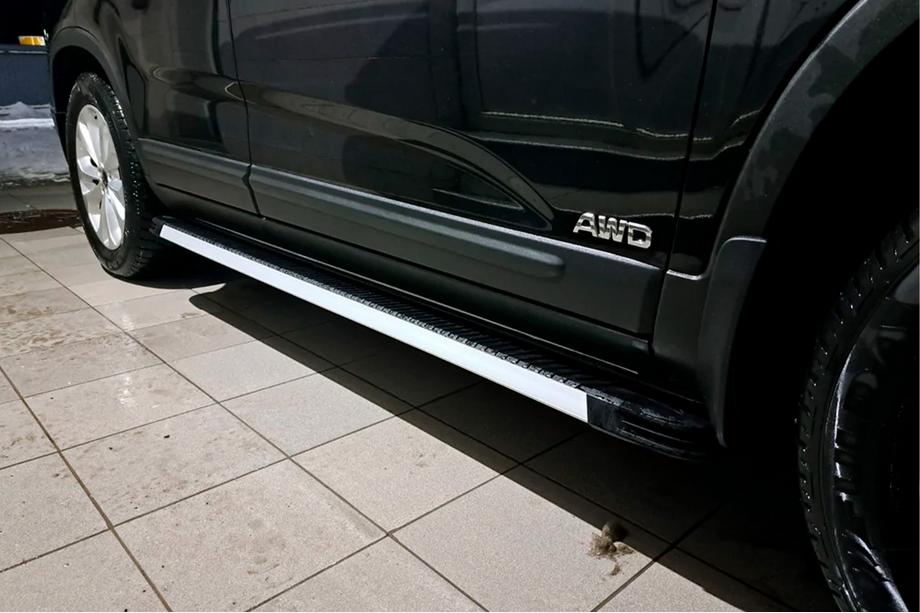 Kia Sorento II XM 2009–2014 Side steps Maya V1 (2 stuks, aluminium) Image