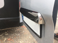 Renault Trafic 2015– RVS sierstrip boven kentekenplaat foto 4
