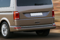 Volkswagen T6 2015–2024 Kofferbakrand (RVS) foto 1
