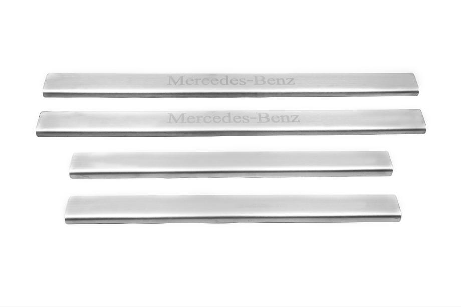 Mercedes E-class W124 1984–1997 LASER-style instaplijsten (set van 4, RVS) Foto 2