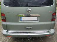 Volkswagen T5 Multivan 2003–2010 RVS sierstrip boven kenteken voor achterklep foto 5