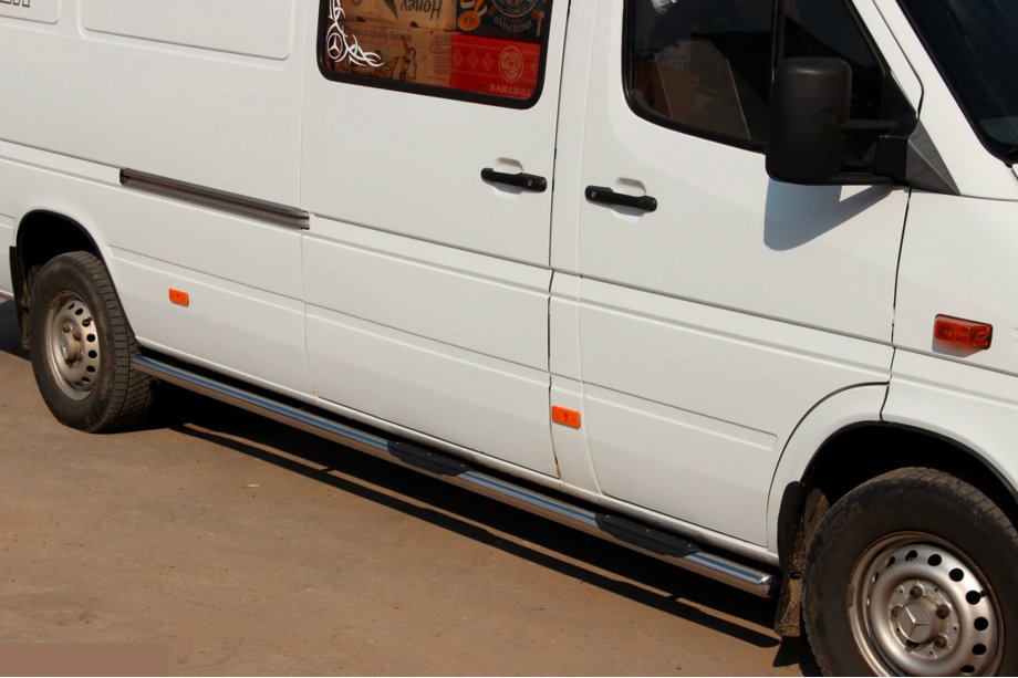 Mercedes Sprinter W901/902/903/904/905 1995–2006 Sidebars (2 stuks, RVS) Middellange wielbasis, Ø60 Image