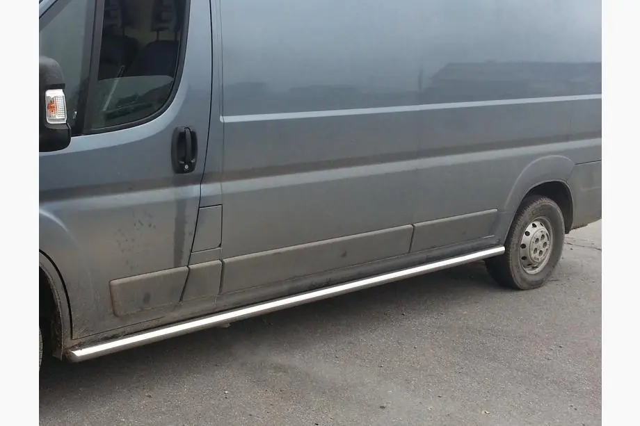 Citroen Jumper 2007–2025 Sidebars (2 stuks, RVS) Image