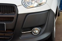 Fiat Doblo II 2010–2022 Chromen mistlampomlijsting met strips (2010-2015, 4 stuks, RVS) Carmos - Turks staal foto 7
