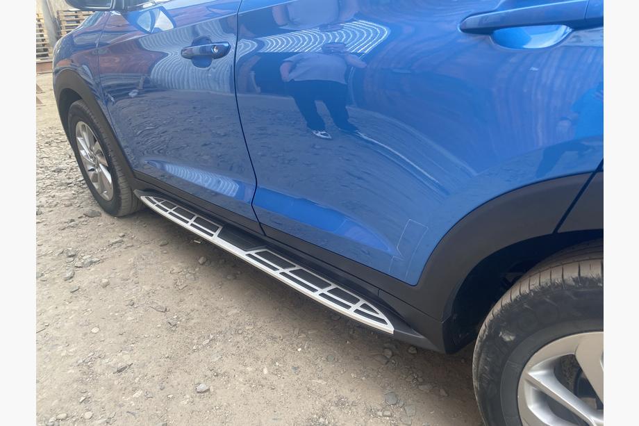 Hyundai Tucson TL 2016–2021 Side steps origineel ontwerp V1 (2 stuks) Image