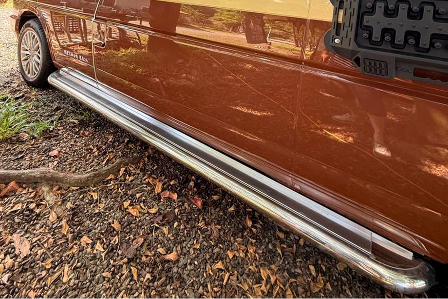 Volkswagen T4 Transporter 1990–2003 Premium side steps (2 st., RVS) Lange wielbasis, 60 mm Foto 1
