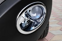 Nissan Qashqai 2010–2014 Mistlampomlijsting met uitsparing (set van 2, kunststof) foto 5