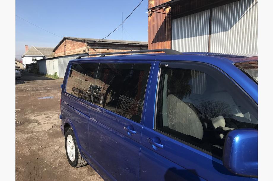 Volkswagen T5 Transporter 2003–2010 Zwarte dakrails Lange wielbasis, metalen voetjes Foto 4
