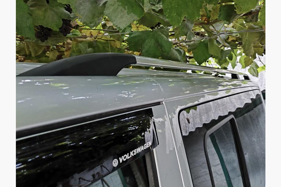 Volkswagen T5 Multivan 2003–2010 Chromen dakrails Lange wielbasis, metalen voetjes Foto 13