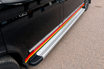 Volkswagen T5 2010–2015 Zijtreden Maya V2 (set van 2, aluminium) Korte wielbasis foto 4