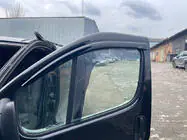 Opel Vivaro 2001–2015 Raamwindschermen (2 stuks, Niken) foto 3