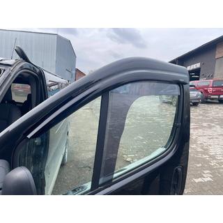 Raamwindschermen (2 stuks, Niken) Opel Vivaro 2001–2015 foto 2