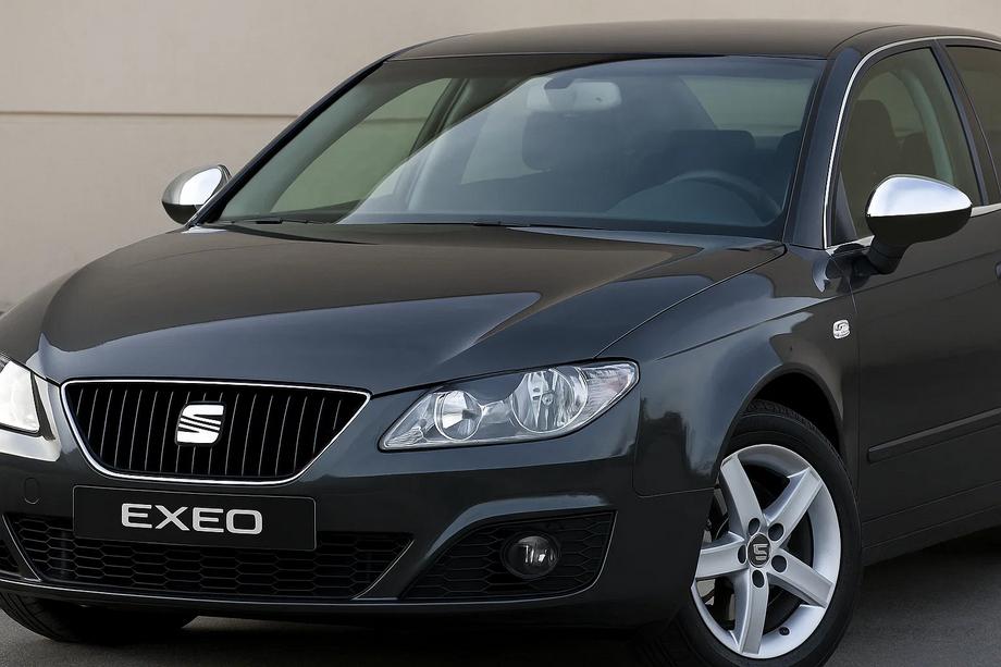 Seat Exeo 2008–2013 Spiegelkappen (2 stuks, RVS) Image