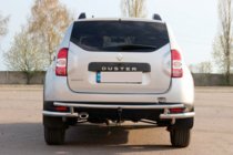 Dacia Duster 2008–2018 AK005-Special achterbeugel (RVS) foto 1