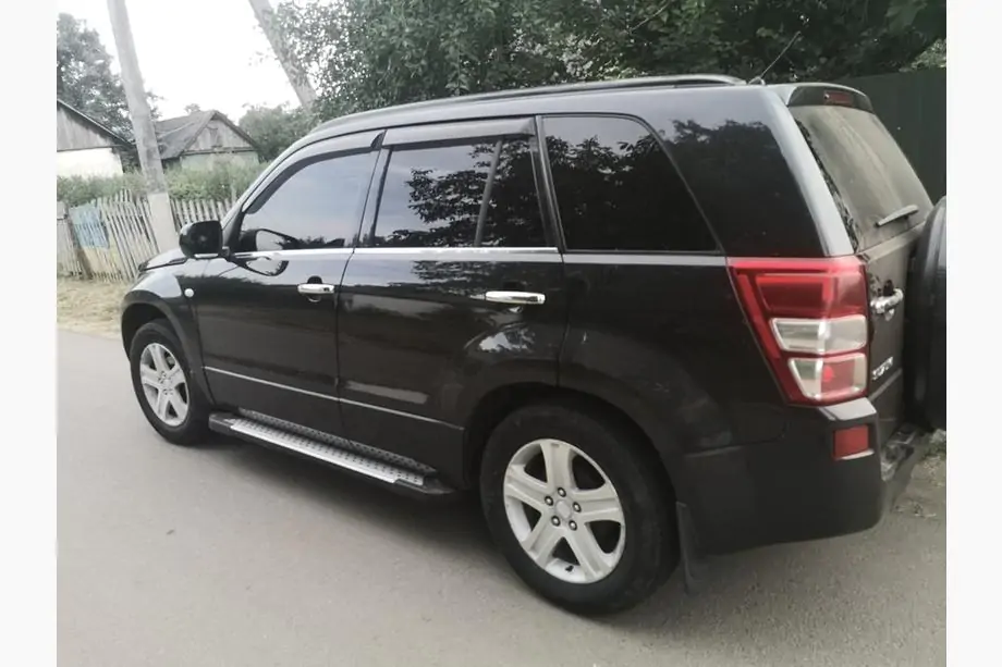 Suzuki Grand Vitara 2005–2017 Raamomlijsting (4-delig, RVS) Image