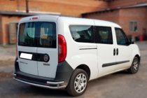 Fiat Doblo II 2010–2022 Achterbeschermbeugel AK005/2 - dubbel (RVS) foto 1