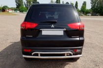 Mitsubishi Pajero Sport 2008–2015 Achterbeschermbeugel AK002-2 (2 stuks, RVS) foto 2