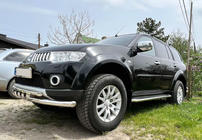 Mitsubishi Pajero Sport 2008–2015 RVS voorbumperbescherming ST015 foto 2