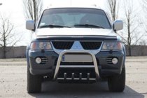 Mitsubishi Pajero Sport 1996–2007 Bullbar QT006 (RVS) foto 2