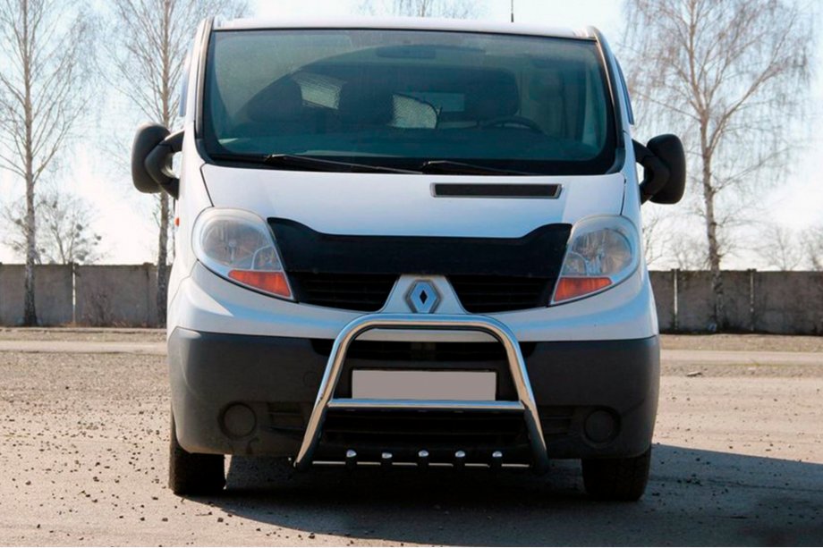 Opel Vivaro 2001–2015 QT-Spec bullbar (RVS) Image