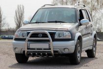 Suzuki Vitara 1998–2006 Bullbar QT007 (RVS) foto 3