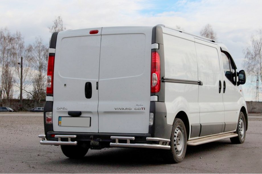 Renault Trafic 2001–2015 Achterbeschermbeugel AK003-Plus-2 (RVS) Image