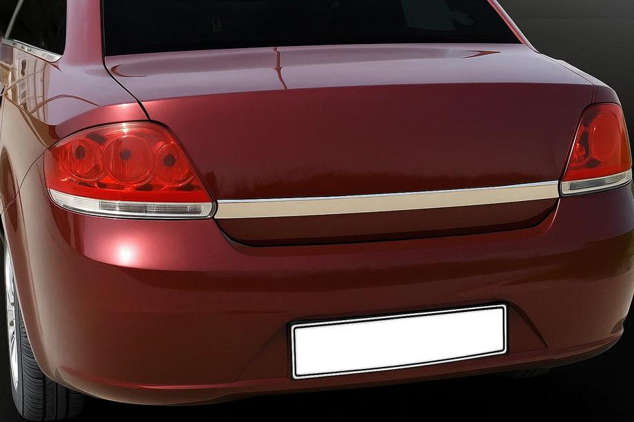 Fiat Linea 2006–2018 RVS sierlijst voor kofferdeksel 2006-2012 Image