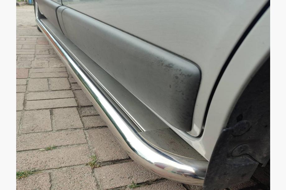 Opel Vivaro 2001–2015 Premium side steps (2 st., RVS) 60 mm, lange wielbasis Foto 14