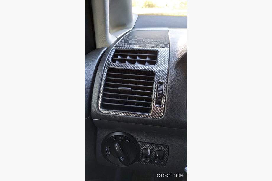 Volkswagen Touran 2003–2010 Dashboard sierlijsten Titanium Foto 17