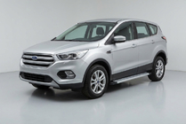 Ford Kuga/Escape 2013–2019 Maya V2 zijtreden (2 st., aluminium) Met zwarte deurlijsten foto 1