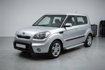 Kia Soul I 2008–2013 Zijtreden Maya V2 (set van 2, aluminium) foto 1