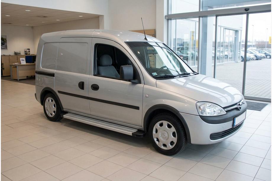 Opel Combo 2002–2012 Zijtreden Maya V2 (set van 2, aluminium) Image
