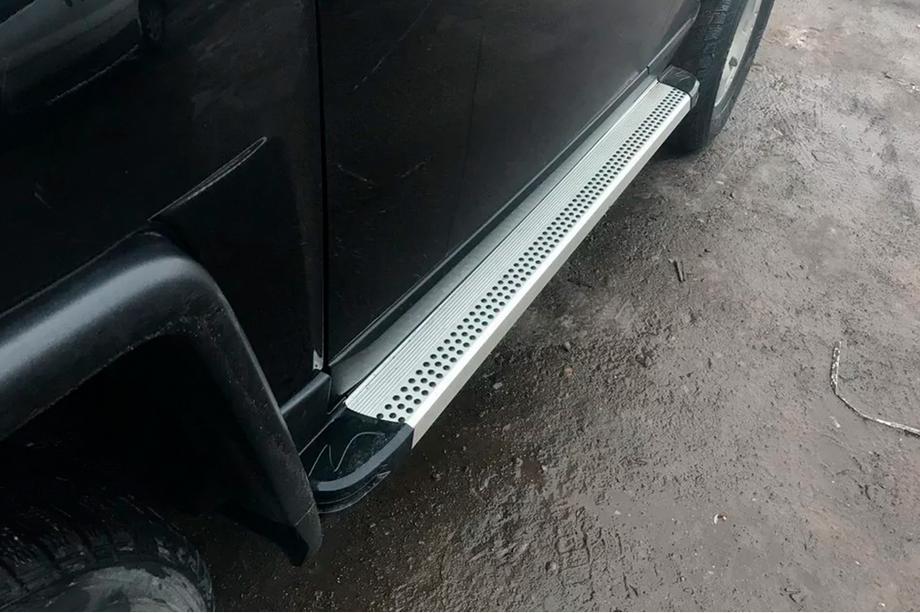 Toyota FJ Cruiser 2006–2022 Zijtreden Maya V2 (set van 2, aluminium) Image