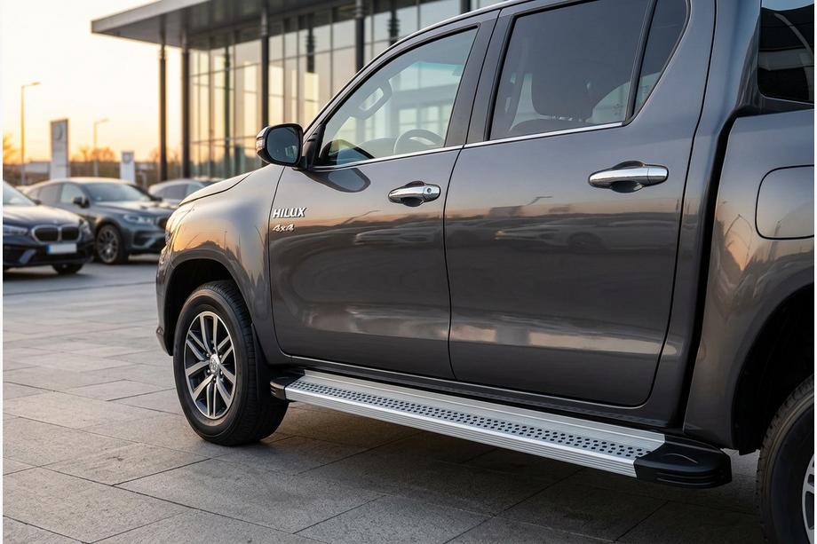 Toyota Hilux 2015– Zijtreden Maya V2 (set van 2, aluminium) Image