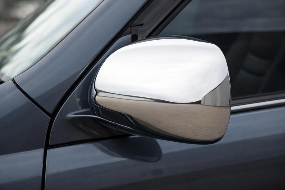 Toyota Land Cruiser Prado 120 2002–2009 RVS spiegelkappen (set van 2) Image