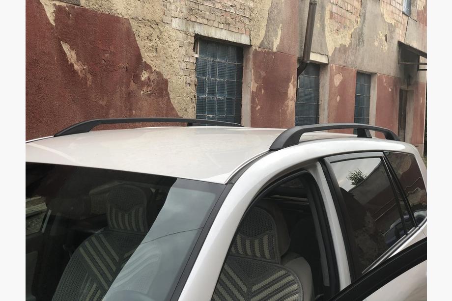 Toyota Rav 4 2006–2013 Zwarte Turkse dakrails Korte wielbasis, metalen voeten Foto 7