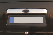 Ford Connect 2006–2009 Chroomstrip boven kenteken (montage op originele, met uitsparing voor logo, RVS) foto 1
