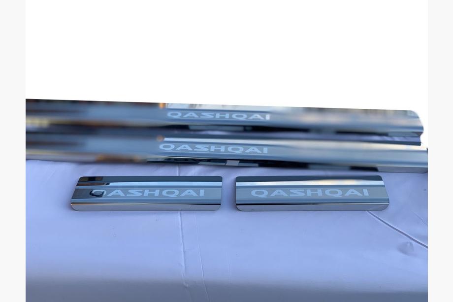 Nissan Qashqai 2014–2021 Nataniko RVS dorpellijsten (set van 4) Premium - 3M tape, 0,8 mm Image