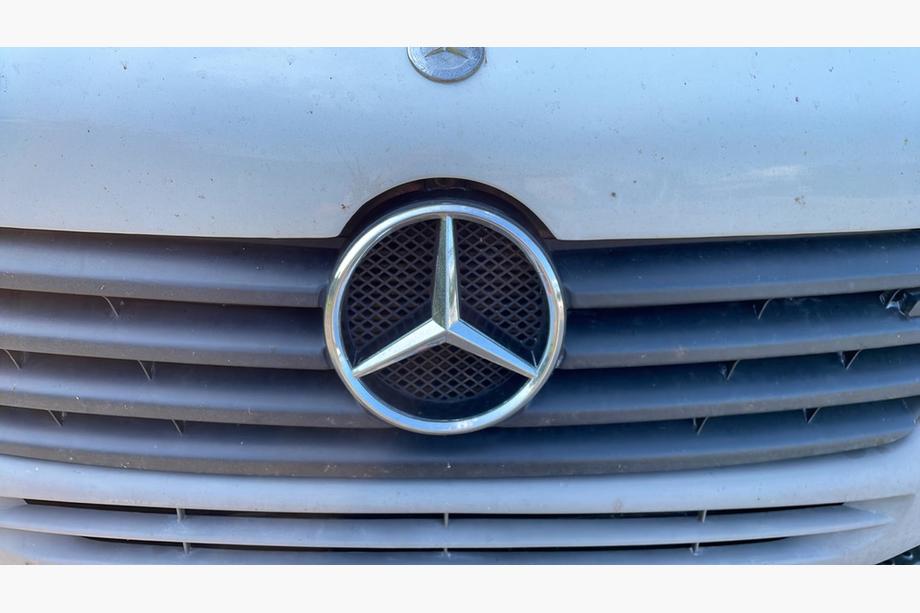Mercedes Sprinter W901/902/903/904/905 1995–2006 Voorste embleem (Turkije, 18 cm) Foto 4