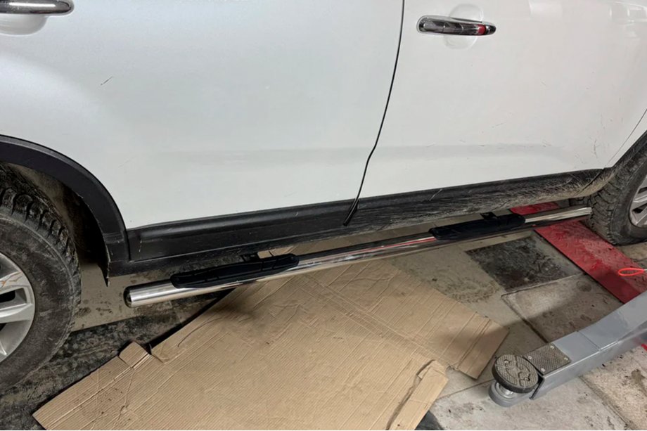 Kia Sorento II XM 2009–2014 Sidebars (2 stuks, RVS) Image