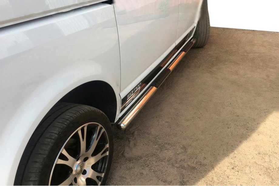 Volkswagen T5 Multivan 2003–2010 Sidebars (set van 2, RVS) 70 mm, korte wielbasis Foto 11