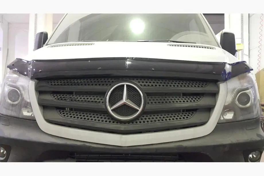 Mercedes Sprinter W906 2006–2018 Motorkapdeflector 2013+ (V1, EuroCap) Foto 8