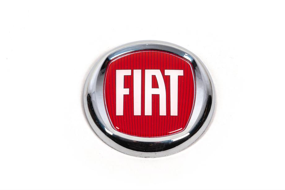 Fiat Embleem (rood V1, zelfklevend) 120 mm Image