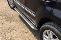 Jeep Grand Cherokee WK 2004–2010 Maydos V2 side steps (2 st., RVS) foto 11