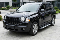 Jeep Compass 2006–2016 Line side steps (set van 2, aluminium) foto 1