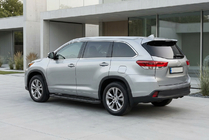 Toyota Highlander 2013–2019 Allmond Black zijtreden (2 st., aluminium) foto 1