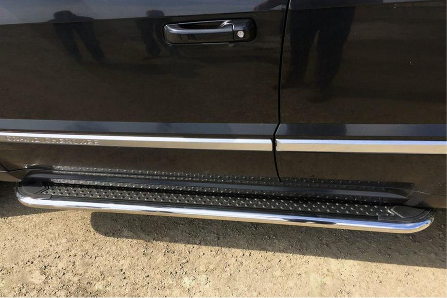 Mercedes GLK-klasse X204 2008–2015 Maydos V2 side steps (2 st., RVS) Image