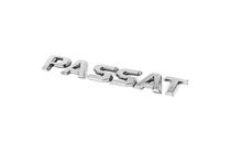 Volkswagen Passat B7 2012–2015 Opschrift Passat foto 2
